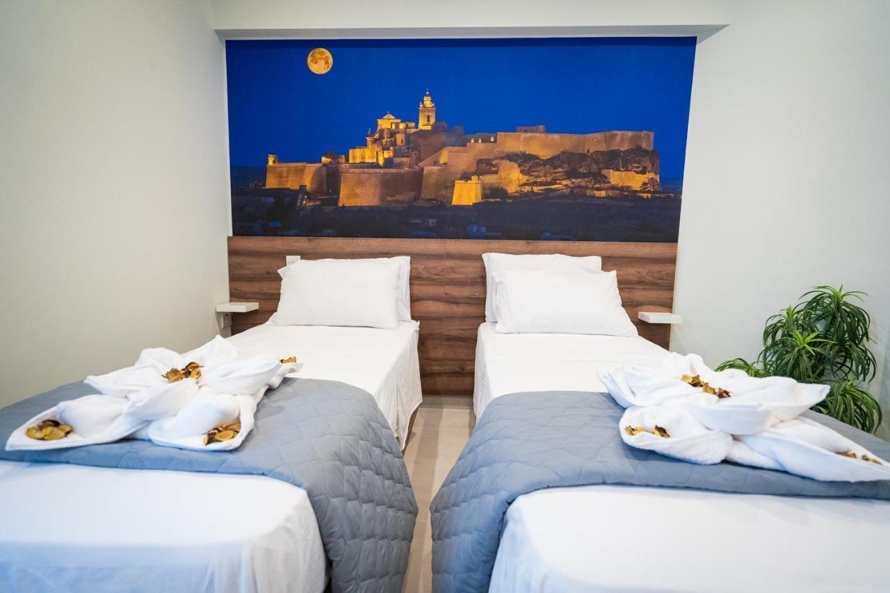 Red Rose Apartment Marsalforn Екстериор снимка