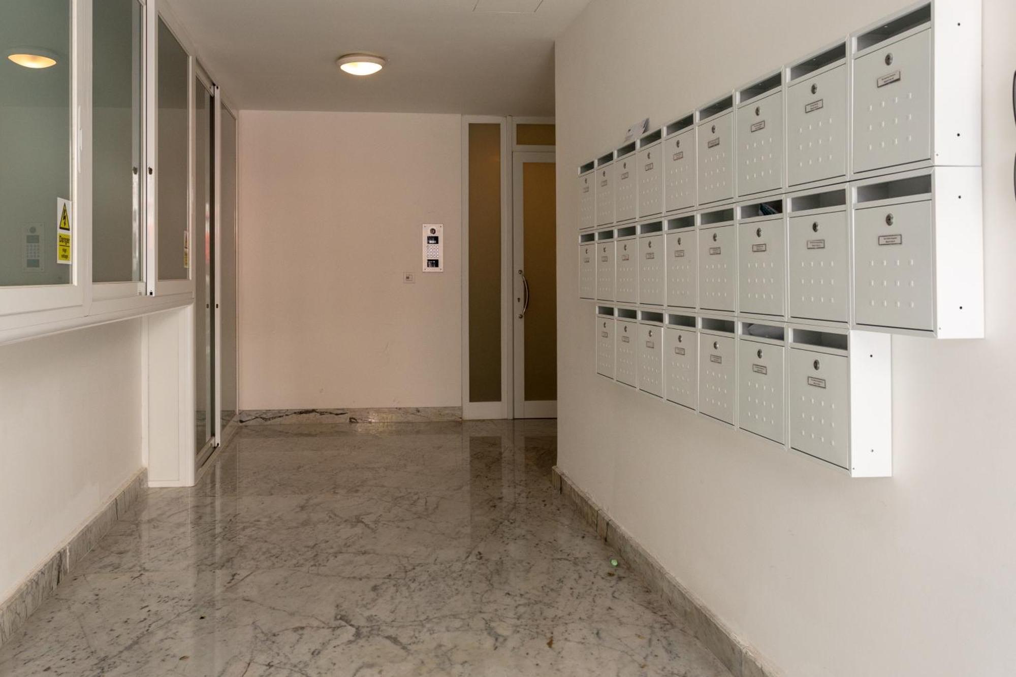 Red Rose Apartment Marsalforn Екстериор снимка